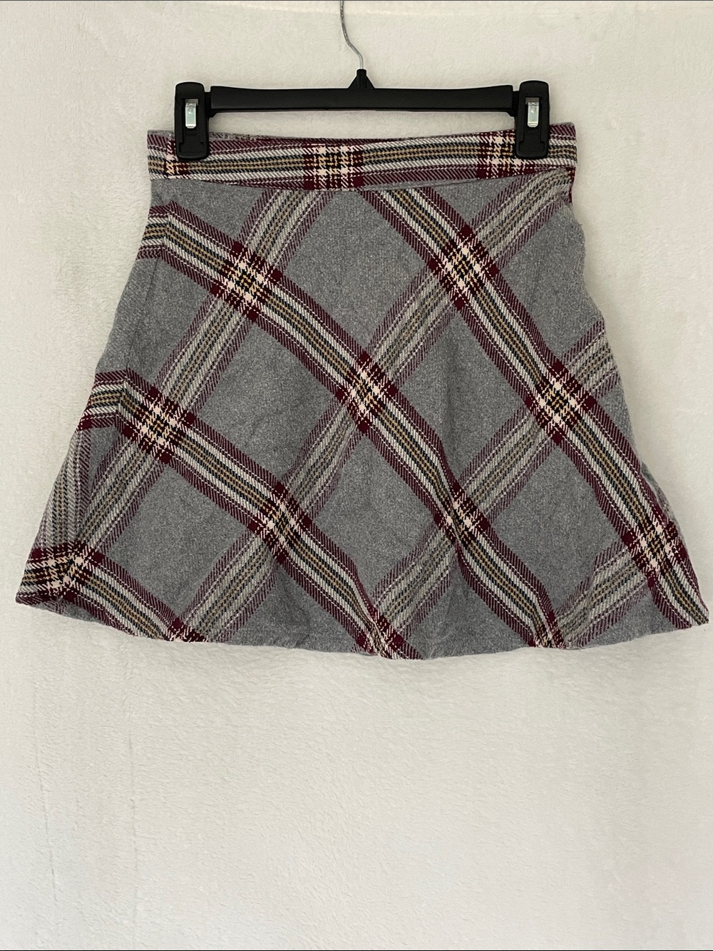 Prince & Fox Sz Small Gray Red Gold Plaid Side Zip Skirt